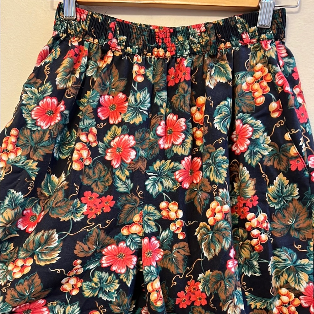 VINTAGE FLORAL & GRAPE PRINT PANTS